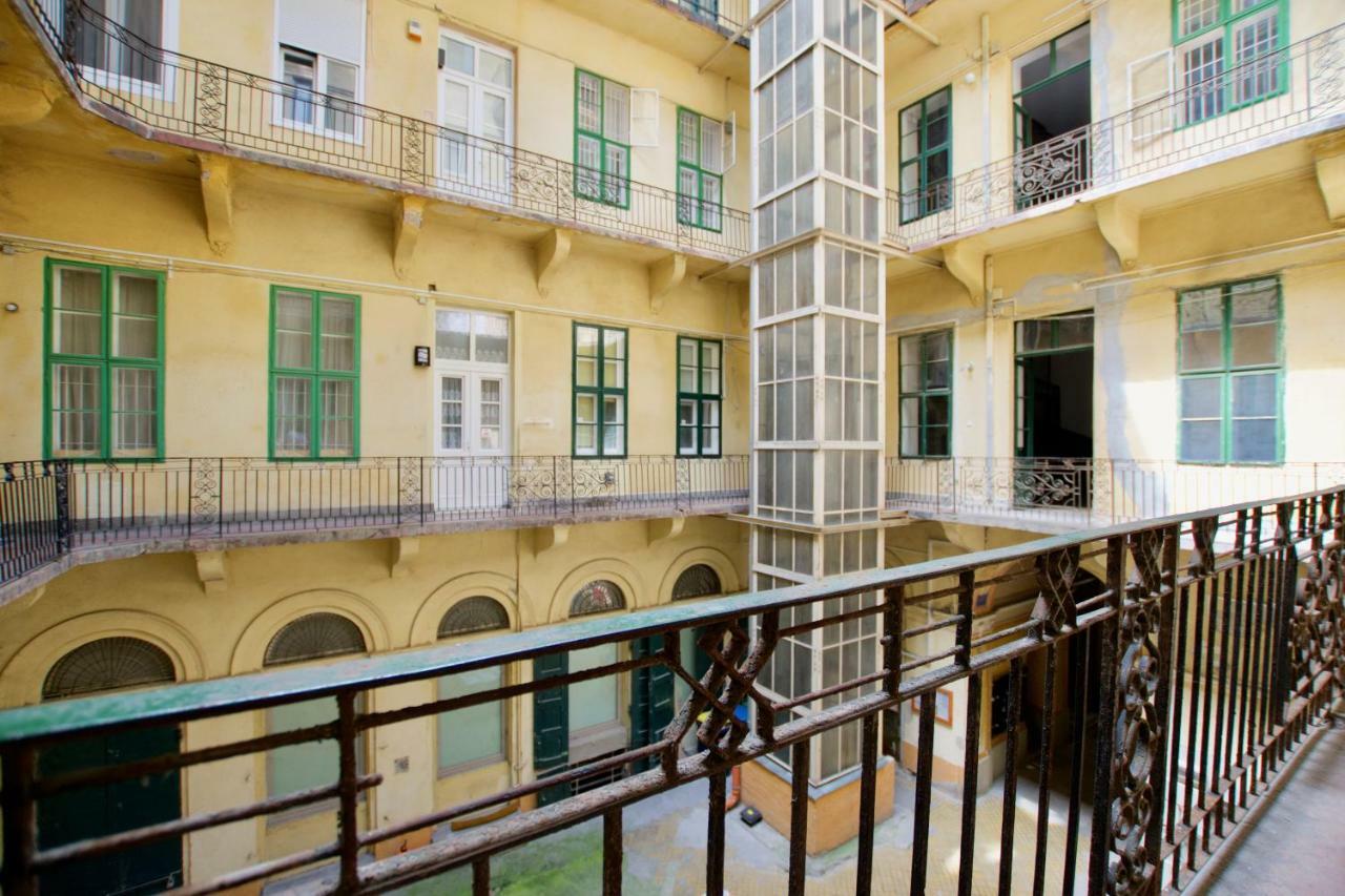 Standard Apartment By Hi5 - Steindl Street Budapest Bagian luar foto