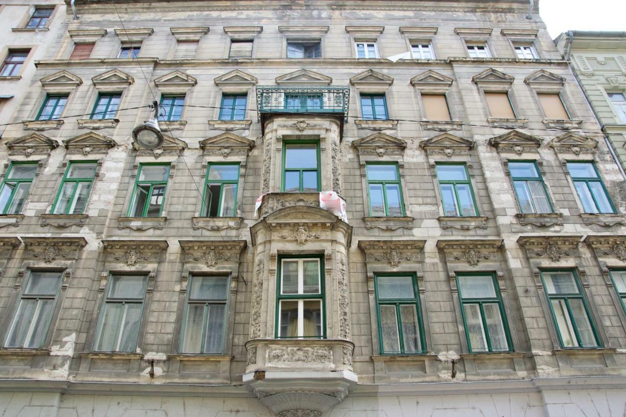 Standard Apartment By Hi5 - Steindl Street Budapest Bagian luar foto