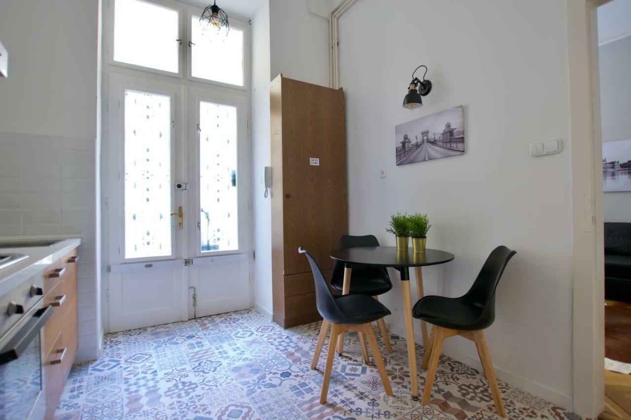 Standard Apartment By Hi5 - Steindl Street Budapest Bagian luar foto