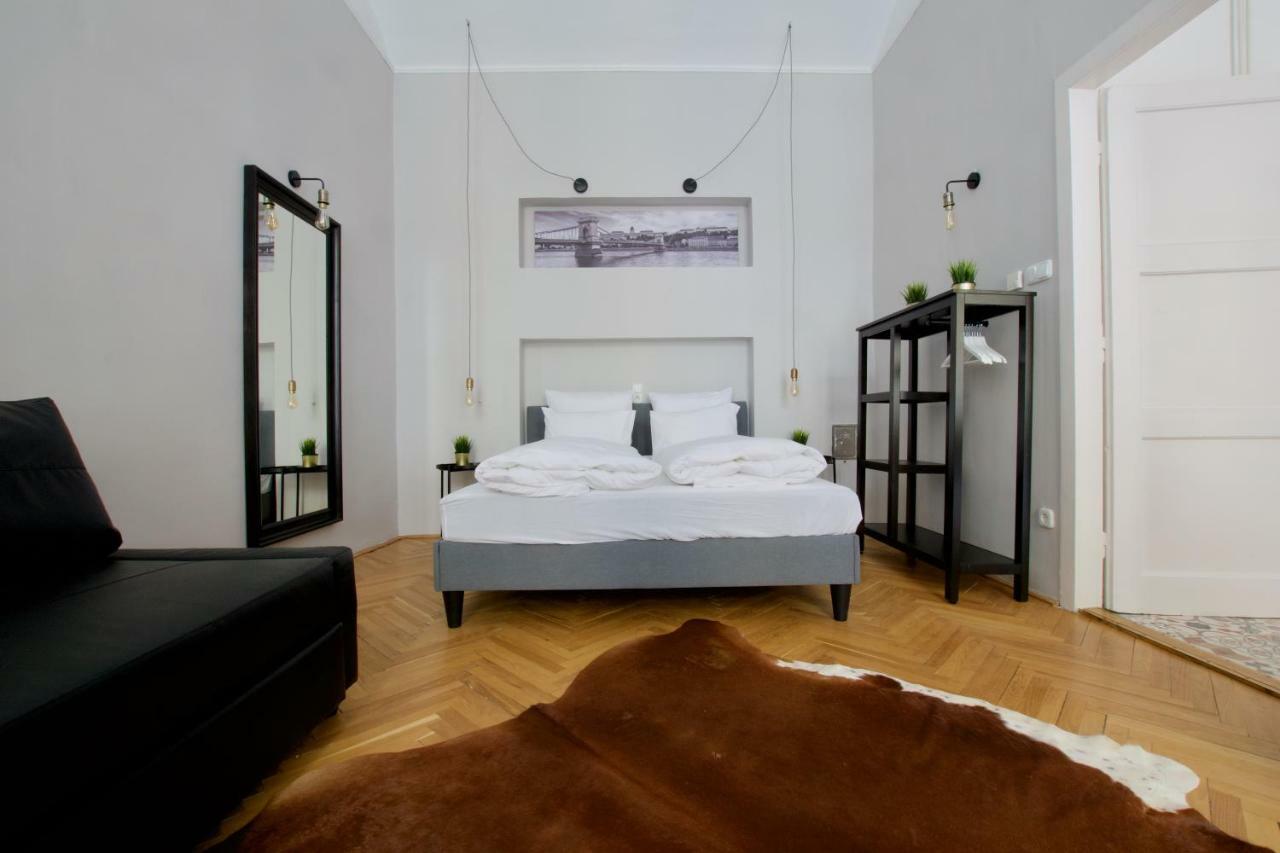Standard Apartment By Hi5 - Steindl Street Budapest Bagian luar foto